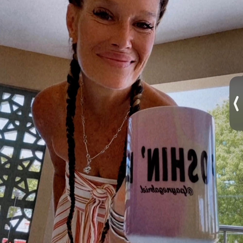 TUES 4/28 @4 est BEAUTY HAPPY HOUR(S)🫧🫧🫧🤸🏼🤸🏾‍♀️🤸🏿‍♂️LET’S GLOW🫦🧃